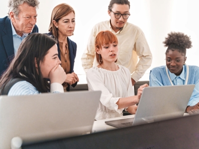 How to Train Non-Technical Staff on Cloud-Based Platforms